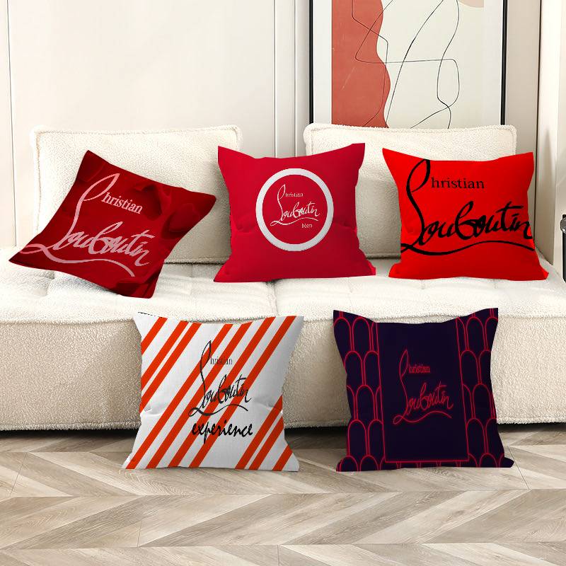 Coussin de luxe avec logo C-Ch - Home Textiles Inc avis et prix