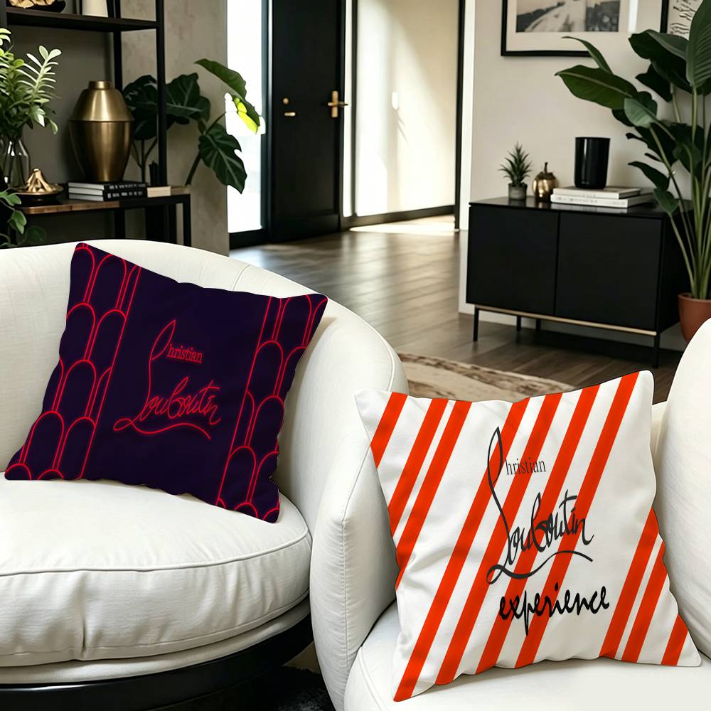 Coussin de luxe avec logo C-Ch - Home Textiles Inc avis et prix